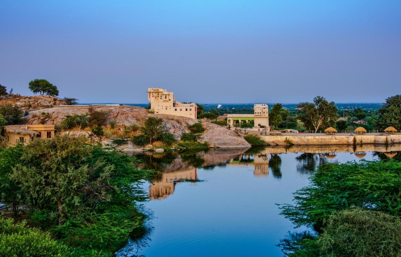 Brij Lakshman Sagar, Pali - Small Luxury Hotels Of The World Raipur  Exteriér fotografie