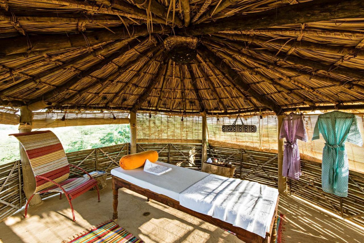 Brij Lakshman Sagar, Pali - Small Luxury Hotels Of The World Raipur  Exteriér fotografie